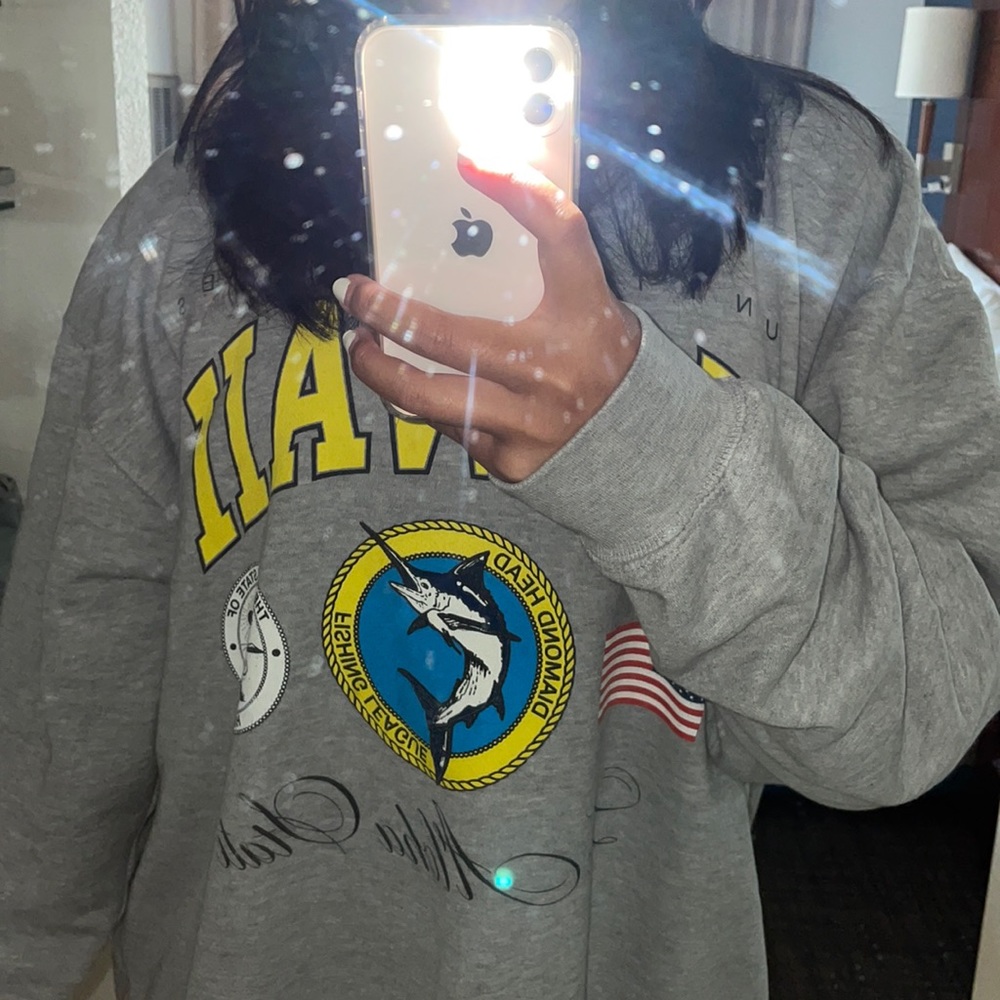 Brandy Melville sweatshirt